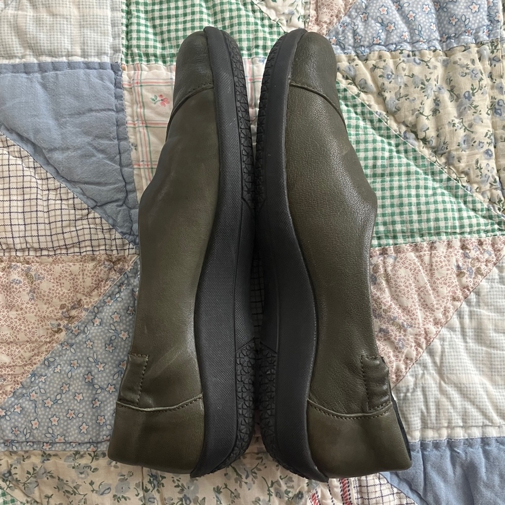 Olive Green Slip-on Women's Flats